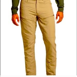 Rare!!!!!!Brand new north face pants 32-30